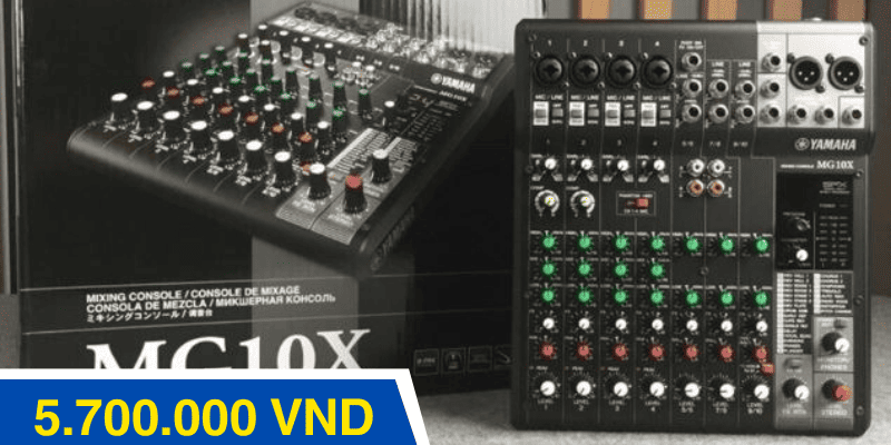 Bàn mixer Yamaha bãi MG10X CV có ngoại hình còn như mới do sử dụng để trưng bày showroom