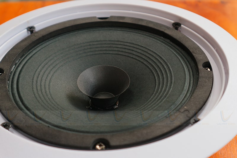 Củ bass và treble của Loa âm trần ASIMA CX-610M đồng trục giúp âm thanh sâu sắc và hài hòa hơn